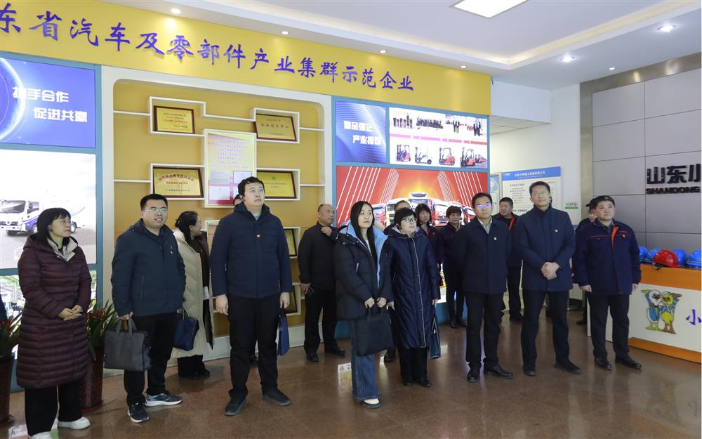 省委政研室典型宣傳處、省國(guó)資委企改處、市委政研室（改革辦、財(cái)經(jīng)辦）、市國(guó)資委企改處、產(chǎn)發(fā)集團(tuán)及小鴨精工多支部聯(lián)合開(kāi)展主題黨日活動(dòng)